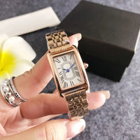 Luxury Retro Rectangular Women's Quartz Watch with Roman Dial ⌚️