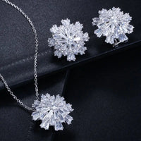 Luxury White Cubic Zirconia Bridal Jewelry Set for Women – Elegant Necklace & Earrings ✨💎