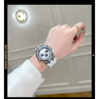 Luxury women's watch with decorative rhinestones 💎