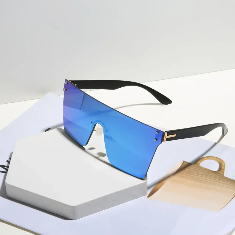 Men's Designer-Inspired Retro Sunglasses – UV400 Fashion Shades 🕶️