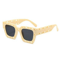 Modern Women's Sunglasses – Lightweight, Stylish & UV Protected 🕶️