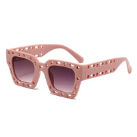Modern Women's Sunglasses – Lightweight, Stylish & UV Protected 🕶️