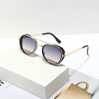 Retro Fashion Sunglasses – Unisex UV400 Sun Protection Eyewear 🕶️