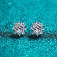 S925 Sterling Silver Snowflake Stud Earrings For Women With Moissanite ✨