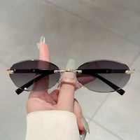 Summer Y2K Sunglasses – Stylish UV Protection & Sun Shading  🕶️