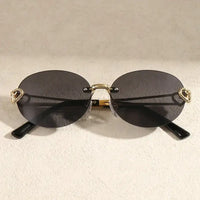 Women’s Retro Oval Cat Eye Sunglasses – Lightweight Summer Shades 🕶️