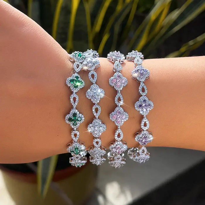 Zirconia Four-Leaf Shiny Green Cubic Zirconia Flower Bracelet 💎