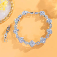 Zirconia Four-Leaf Shiny Green Cubic Zirconia Flower Bracelet 💎